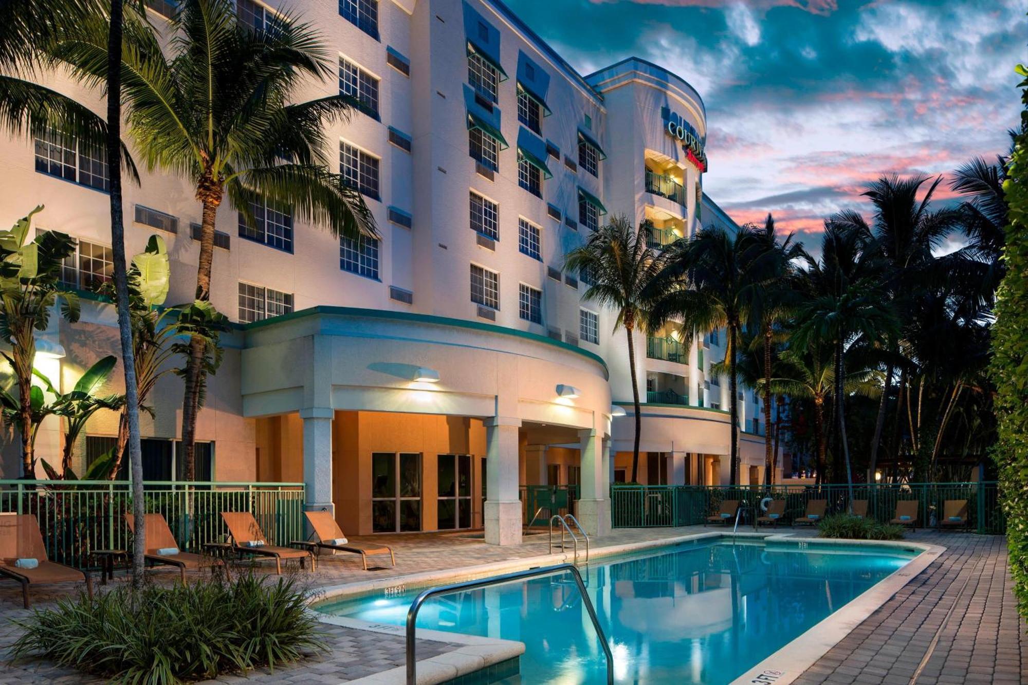 Courtyard By Marriott Fort Lauderdale Airport & Cruise Port Dania Beach Kültér fotó