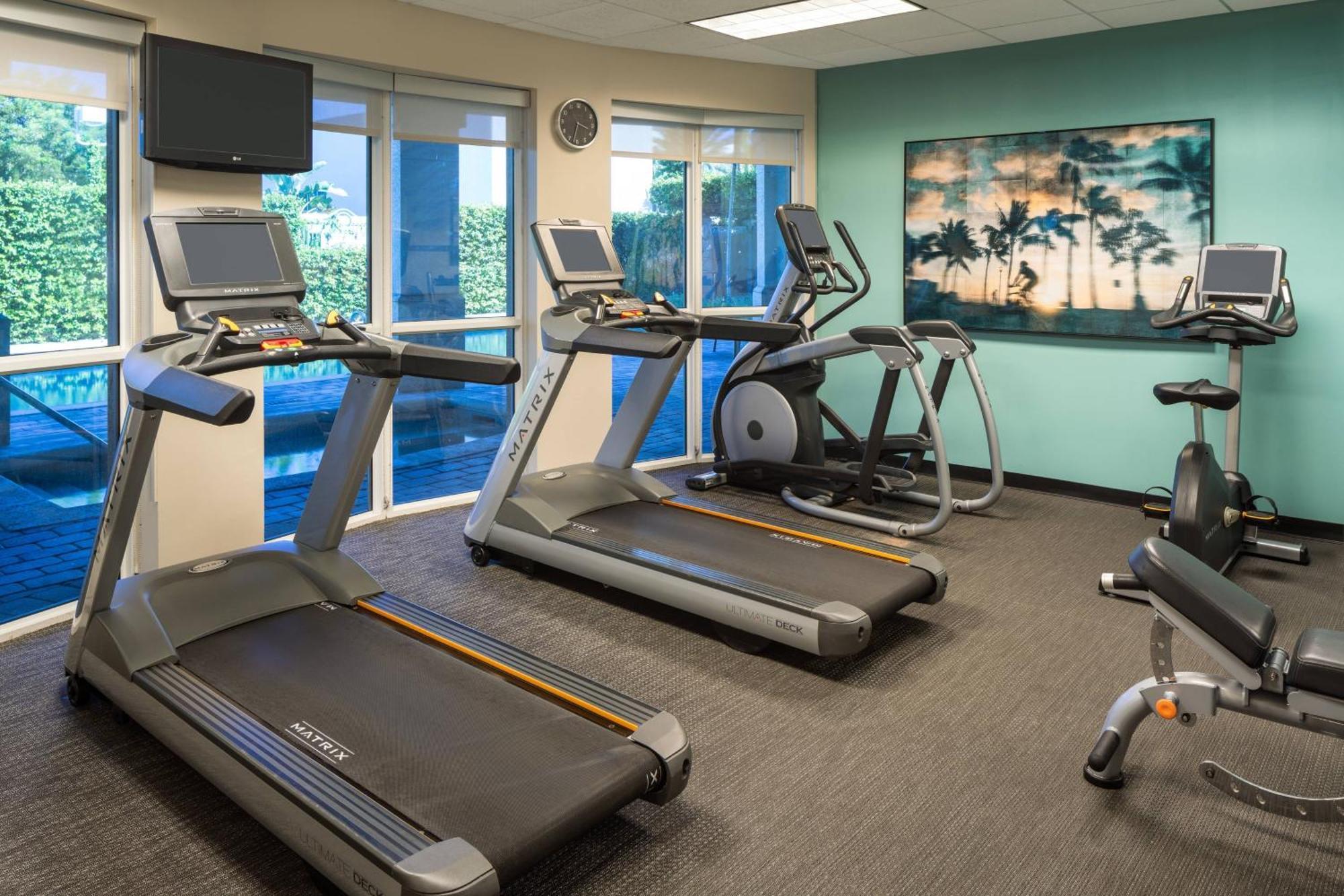 Courtyard By Marriott Fort Lauderdale Airport & Cruise Port Dania Beach Kültér fotó
